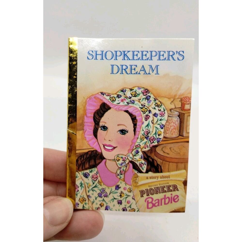 Mattel Barbie Doll Accessory 1995 PIONEER BARBIE BOOKLET Shopkeeper's Dream Book